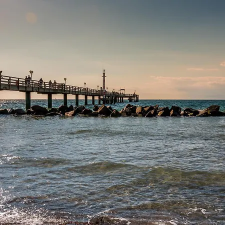 Haus Zu Den Bueschen 02 *